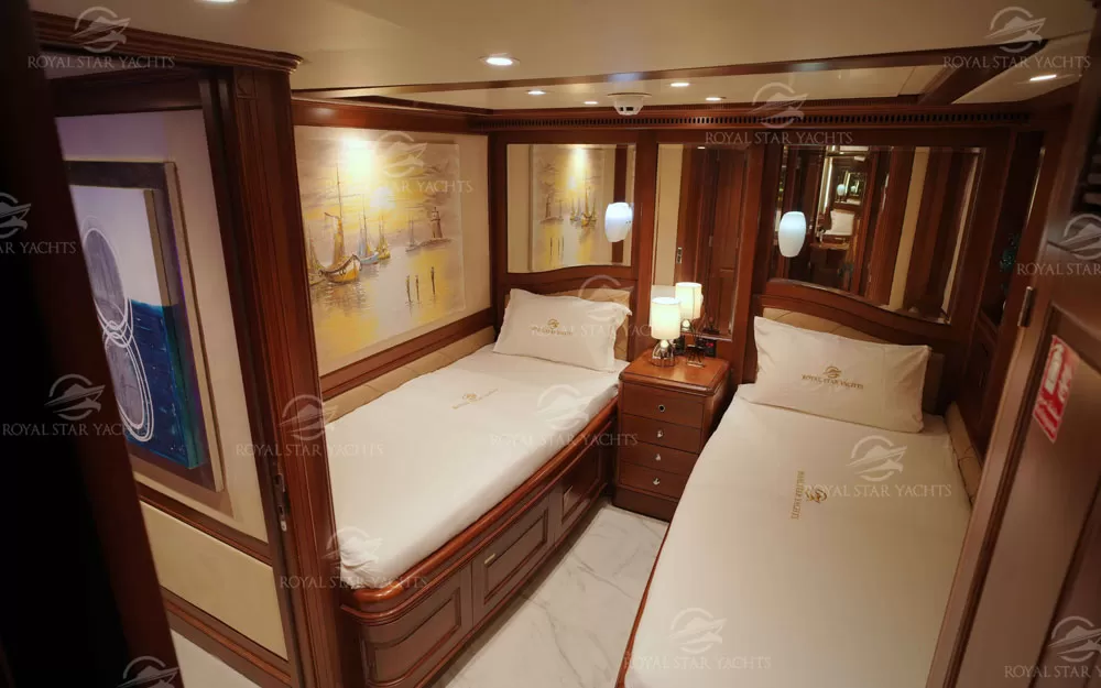 Benetti-110-web-7