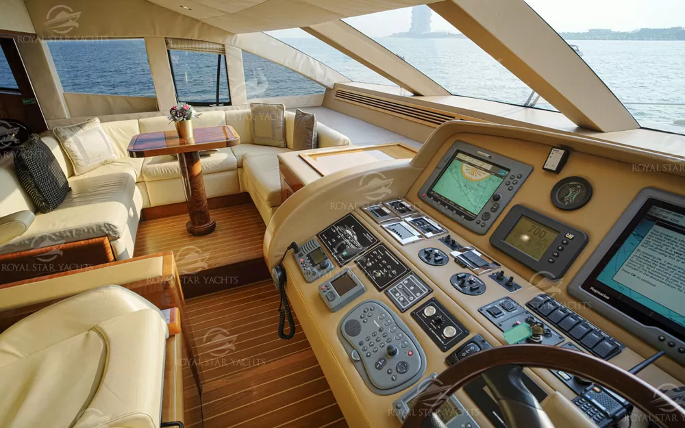 Boat-20-DT2179-Majesty-88ft-WEB-16